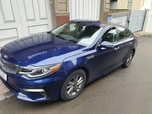 KIA Optima ქირავდება ბათუმი -ში