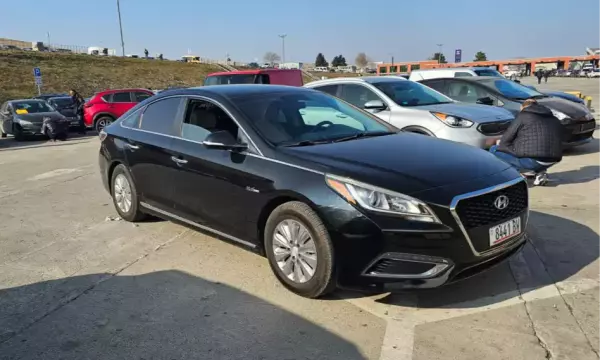 Hyundai Sonata ქირავდება გუდაურში