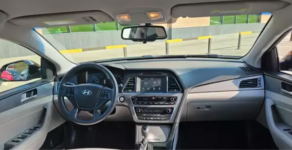 Hyundai Sonata ქირავდება გუდაურში