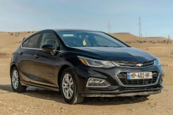 Chevrolet Cruze ქირავდება საქართველოში