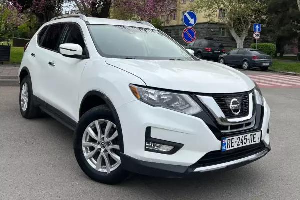 Nissan Rogue ქირავდება ქუთაისში