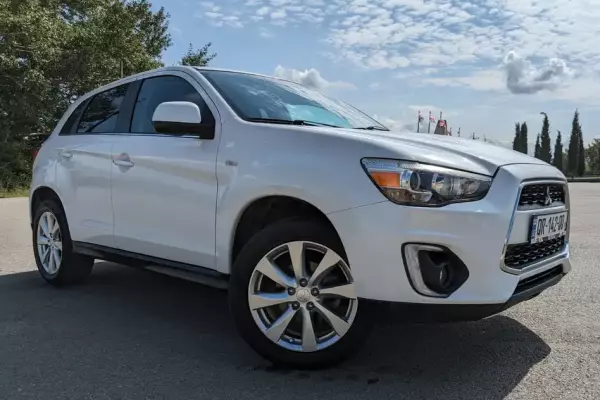Mitsubishi Outlander Sport ქირავდება საქართველოში