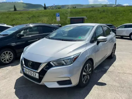 Nissan Versa ქირავდება საქართველოში