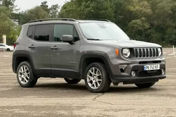 Jeep Renegade ქირავდება საქართველოში