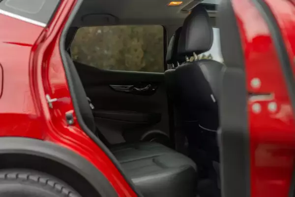 Nissan Qashqai ქირავდება საქართველოში