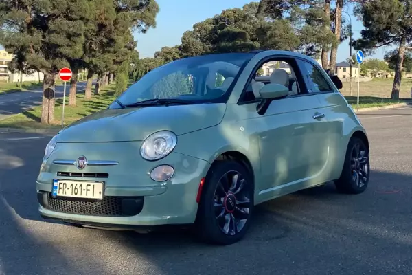 Fiat 500 ქირავდება საქართველო -ში