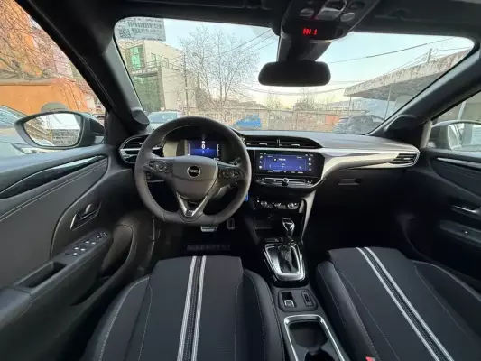 Opel Corsa ქირავდება საქართველოში