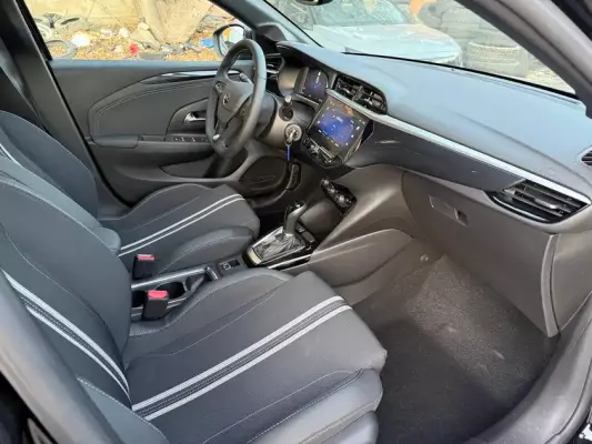 Opel Corsa ქირავდება საქართველოში