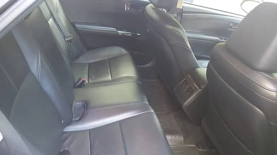 Toyota Avalon ქირავდება საქართველოში