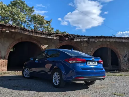 KIA Forte ქირავდება ბათუმში