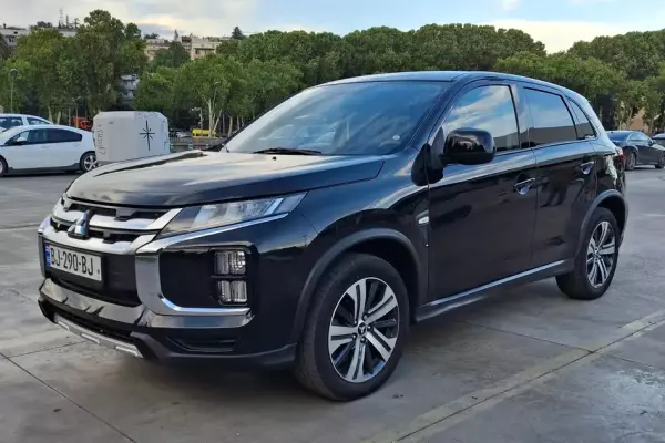 Mitsubishi Outlander Sport ქირავდება საქართველოში