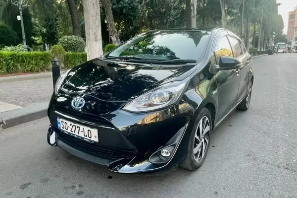 Toyota Aqua ქირავდება საქართველო -ში