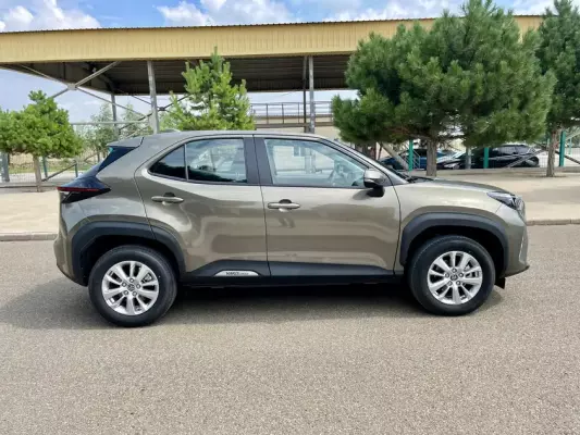 Toyota Yaris Cross для аренды в Кобулети