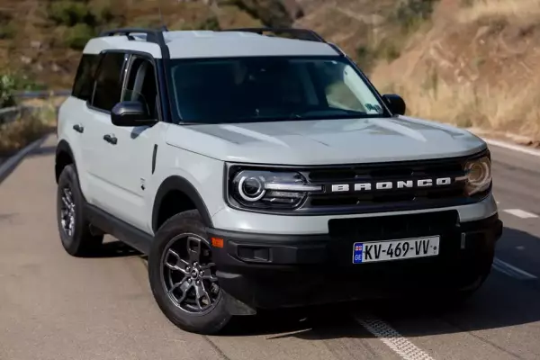 Ford Bronco Sport ქირავდება საქართველოში