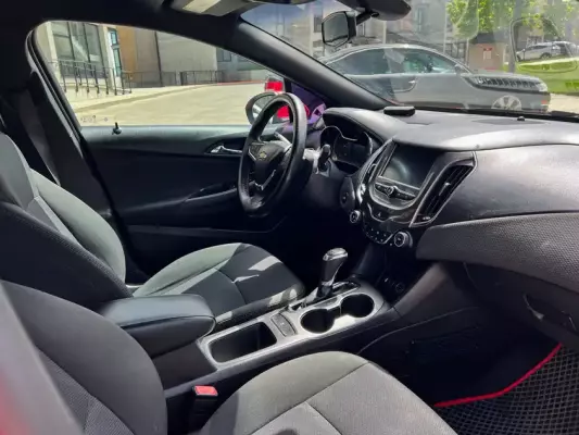 Chevrolet Cruze for rent in Senaki