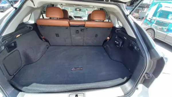 Lexus RX 450h ქირავდება საქართველოში