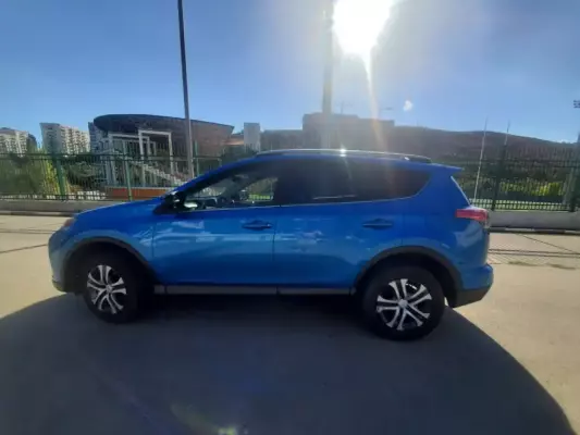 Toyota RAV4 ქირავდება გუდაურში