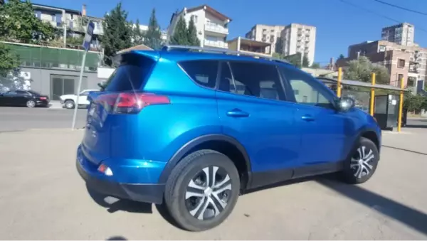 Toyota RAV4 ქირავდება გუდაურში