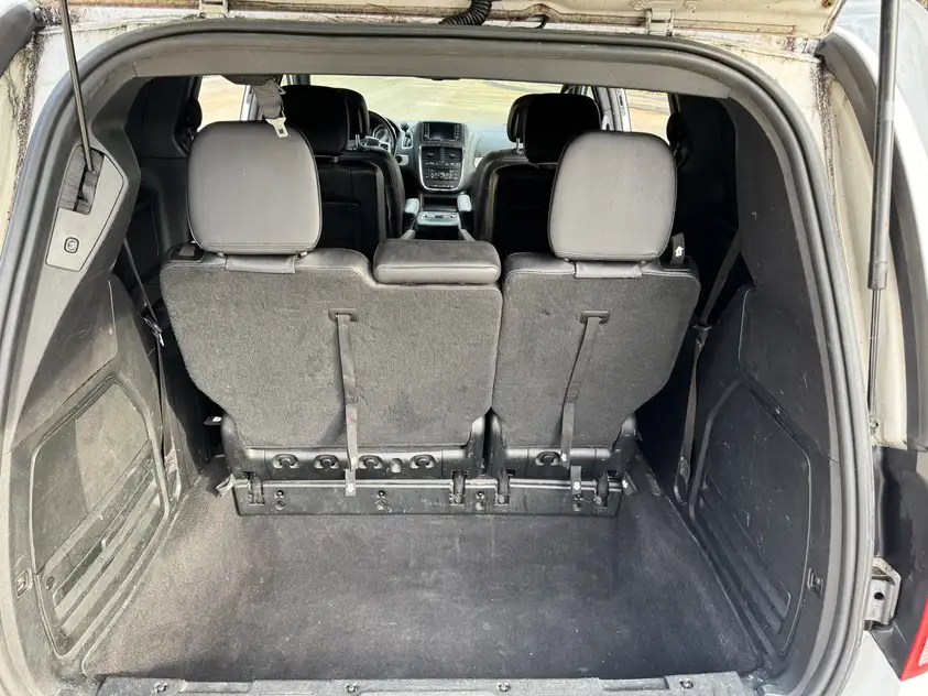 Dodge Caravan ქირავდება საქართველოში
