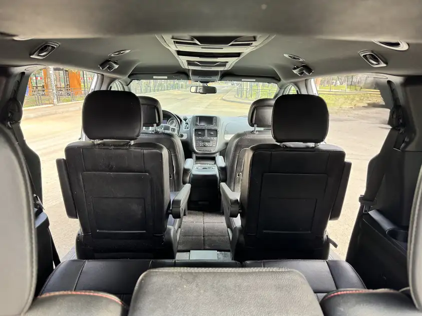 Dodge Caravan ქირავდება საქართველოში