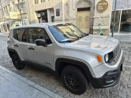 Jeep Renegade ქირავდება საქართველოში