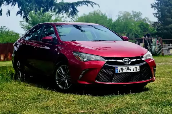 Toyota Camry ქირავდება საქართველოში