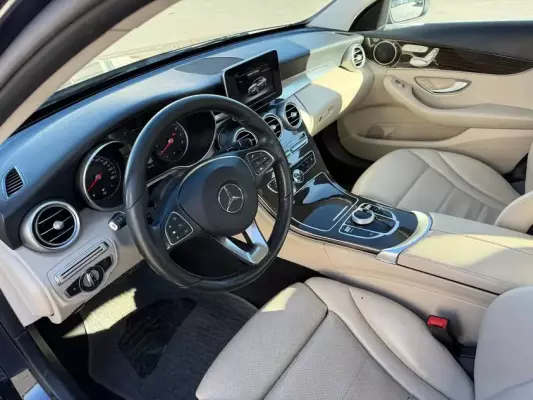 Mercedes C300 для аренды в Боржоми