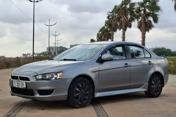 Mitsubishi Lancer ქირავდება საქართველო -ში