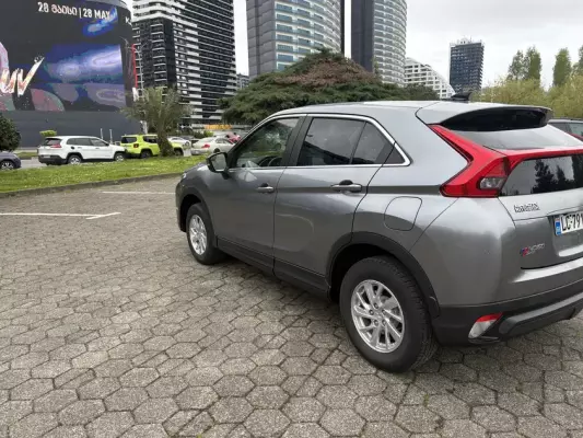 Mitsubishi Eclipse Cross ქირავდება საქართველოში