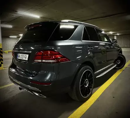 Mercedes GLE 350 ქირავდება საქართველოში