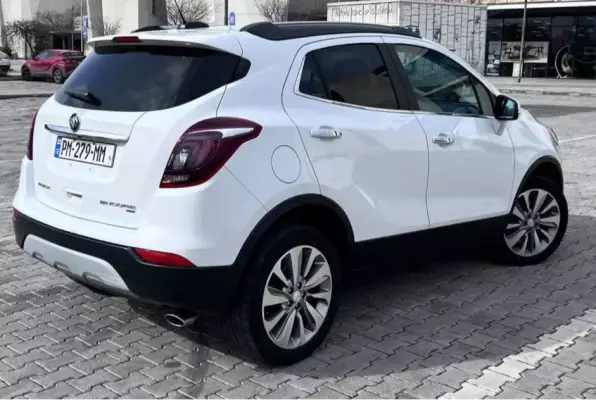 Buick Encore ქირავდება ფოთში