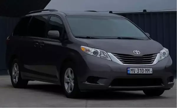 Toyota Sienna ქირავდება საქართველოში