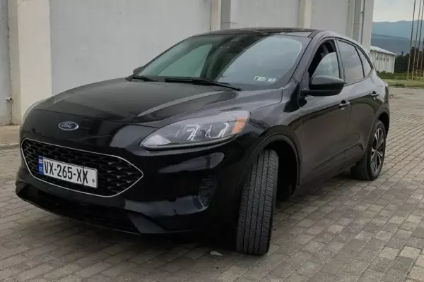 Ford Escape ქირავდება საქართველოში