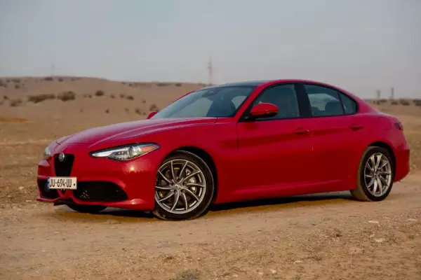 Alfa Romeo Giulia ქირავდება ქობულეთი -ში