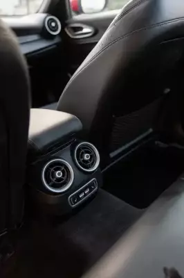 Alfa Romeo Giulia for rent in Sarpi