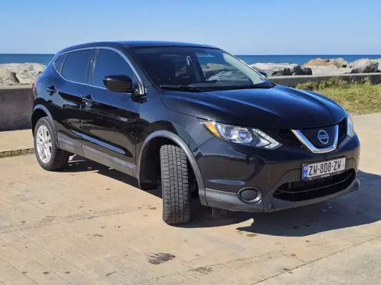 Nissan Rogue Sport для аренды в Кутаиси