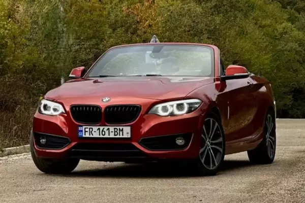 BMW 230i для аренды в Грузия