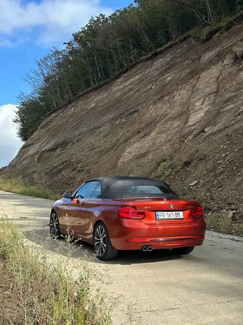 BMW 230i ქირავდება საქართველოში