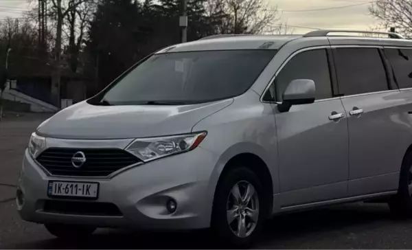 Nissan Quest ქირავდება ბორჯომი -ში