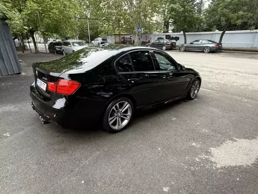 BMW 328i ქირავდება ქობულეთში
