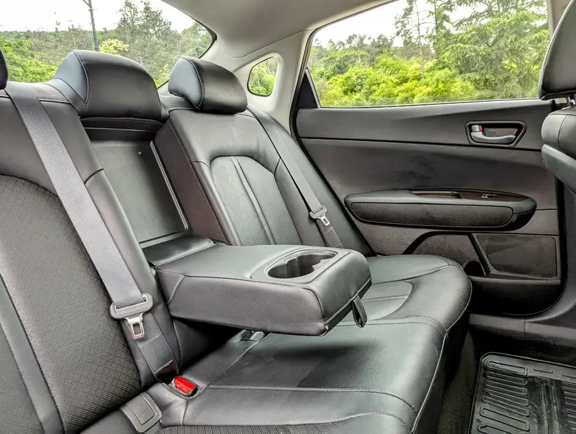 KIA Optima ქირავდება სარფში