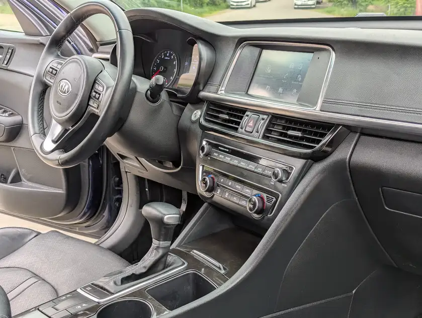 KIA Optima ქირავდება სარფში