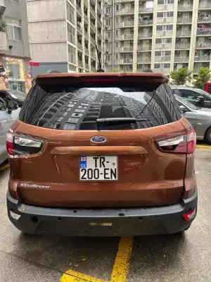 Ford EcoSport ქირავდება სარფში