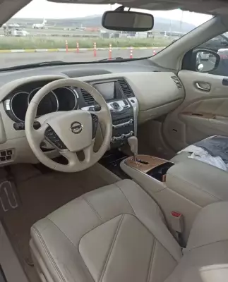 Nissan Murano ქირავდება საქართველოში