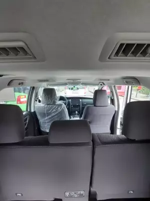 Toyota Fortuner для аренды в Сенаки