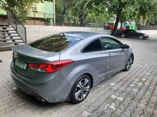Hyundai Elantra для аренды в Шекветили