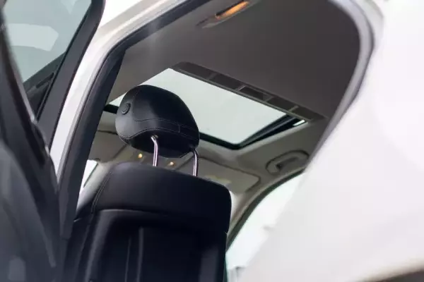 Mercedes ML 350 for rent in Shekvetili
