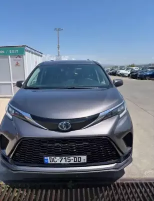 Toyota Sienna