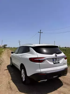 Buick Enclave ქირავდება საქართველოში