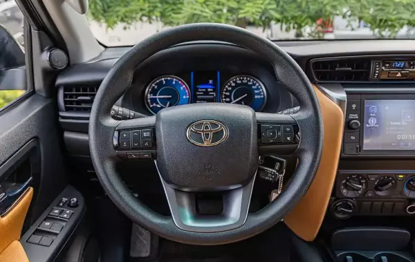Toyota Fortuner ქირავდება საქართველოში